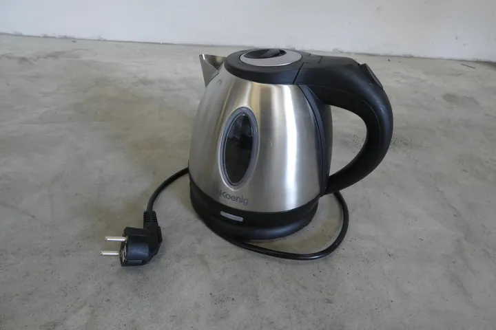 2x König - Wasserkocker